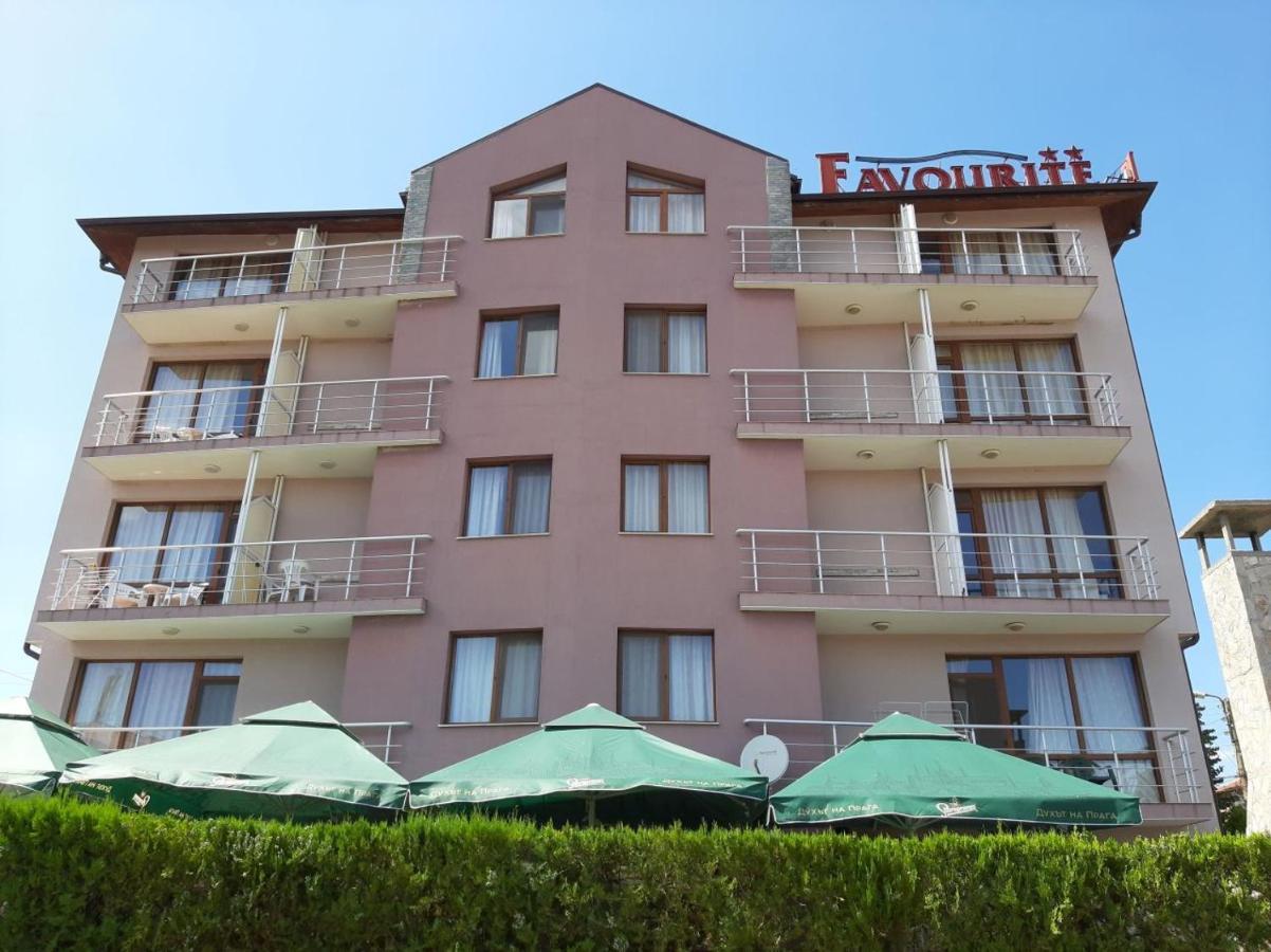Family Hotel Favourite オブゾー エクステリア 写真